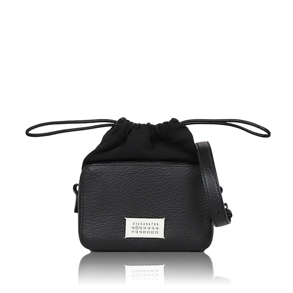 Maison Margiela 5ACカメラバッグミニ 17&nbsp;x11&nbsp;x6cm(幅&nbsp;x 高さ&nbsp;x マチ)