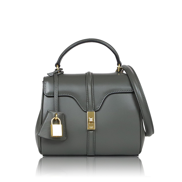 CELINE 16セーズミニ 18&nbsp;x15&nbsp;x7cm(幅&nbsp;x 高さ&nbsp;x マチ)