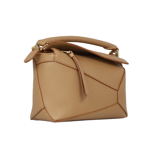  LOEWE（ロエベ）パズルエッジバッグミニ