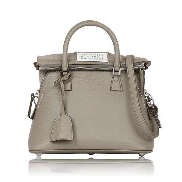 Maison Margiela 5ACミニ 26&nbsp;x19&nbsp;x13cm(幅&nbsp;x 高さ&nbsp;x マチ)