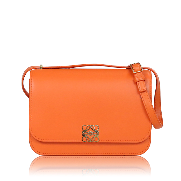 LOEWE ゴヤバッグ 22&nbsp;x15&nbsp;x7cm(幅&nbsp;x 高さ&nbsp;x マチ)