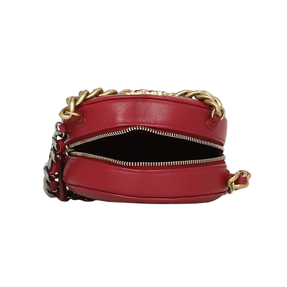 チェーンショルダーバッグ