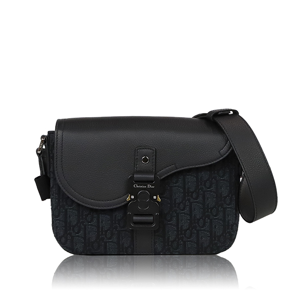 Dior サドルフラップ付きメッセンジャーバッグスモール 22 x17 x6cm(幅 x 高さ x マチ)