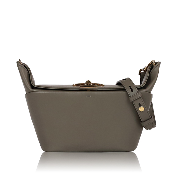 TOD’S Tタイムレスショルダーバッグ 