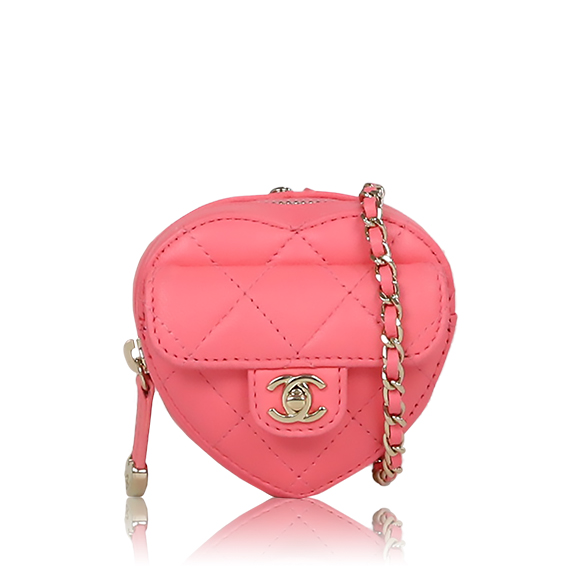 CHANEL チェーンショルダーバッグ 8 x7 x3cm(幅 x 高さ x マチ)