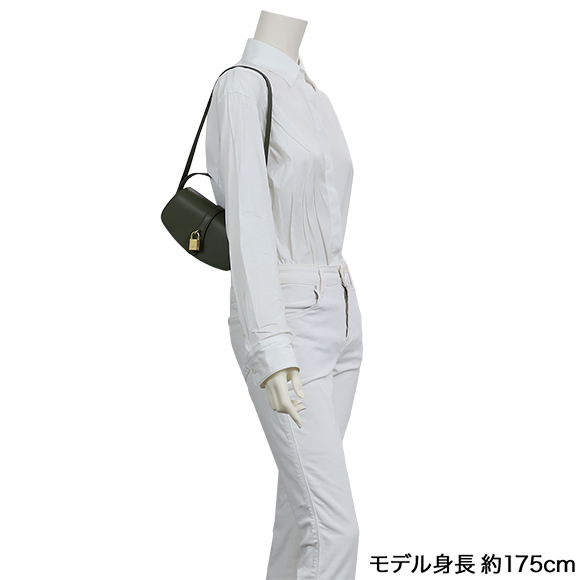 クラッチタブー