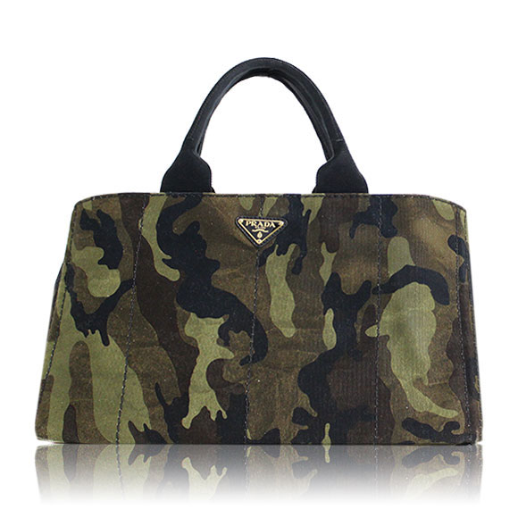PRADA カナパ 41 x 25 x 26cm(幅 x 高さ x マチ)