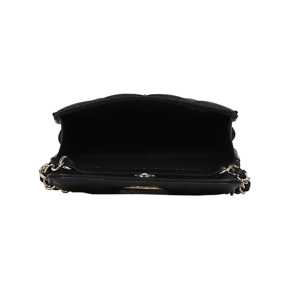CHANEL（シャネル）チェーンショルダーバッグ