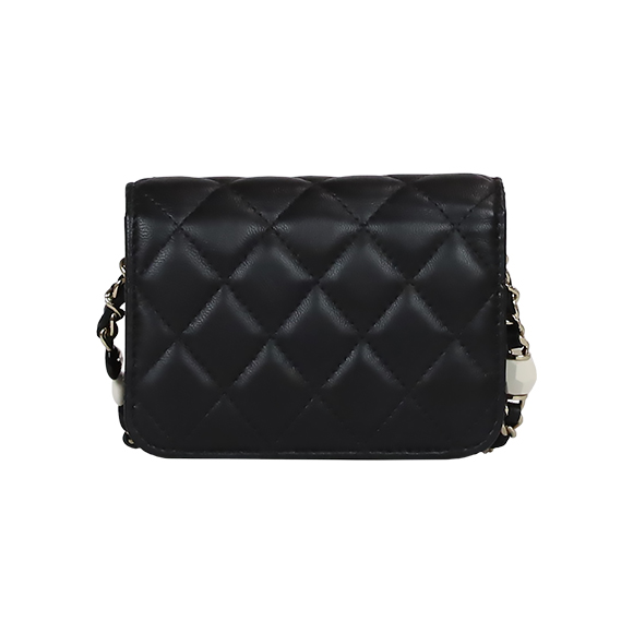 チェーンショルダーバッグ