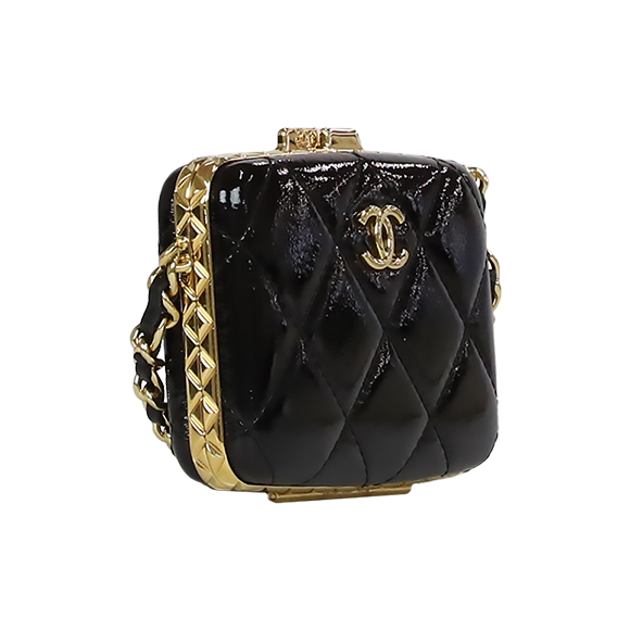 CHANEL（シャネル）チェーンショルダーバッグ