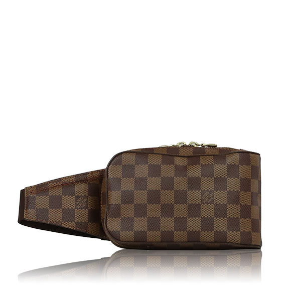LOUIS VUITTON ジェロニモス 11 x19 x5cm(幅 x 高さ x マチ)