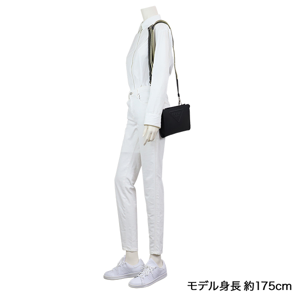 ショルダーバッグ