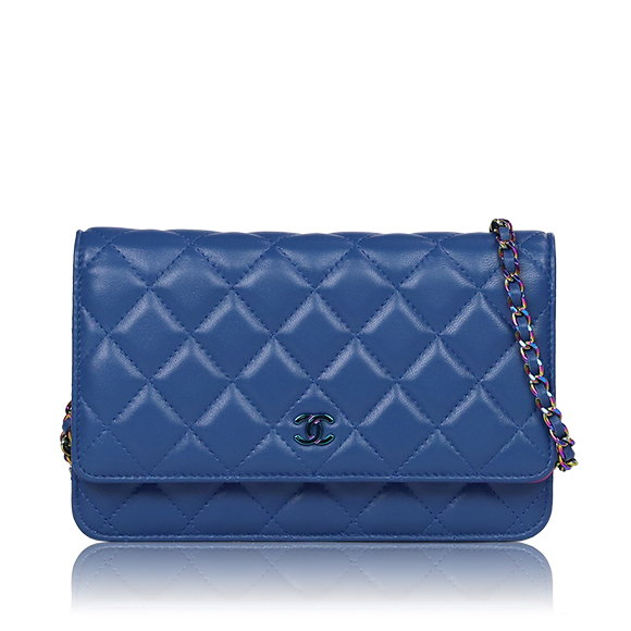 CHANEL チェーンウォレット 19 x12 x4cm(幅 x 高さ x マチ)