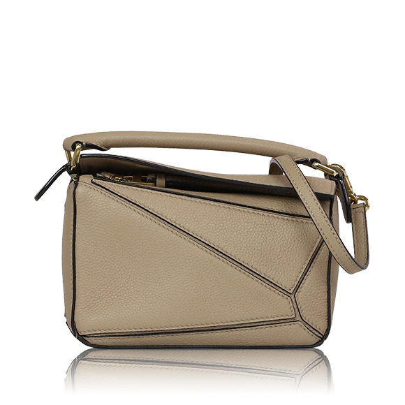 LOEWE パズルバッグミニ 17&nbsp;x11&nbsp;x7cm(幅&nbsp;x 高さ&nbsp;x マチ)