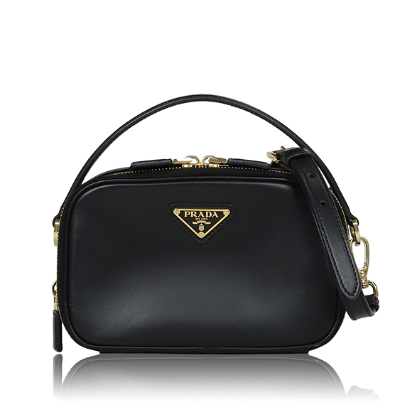 PRADA 2WAYバッグ 17 x11 x6cm(幅 x 高さ x マチ)