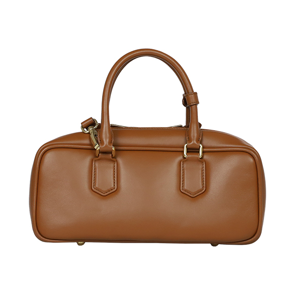 アルカディレザーバッグ