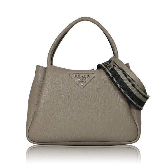 PRADA 2WAYバッグ 31&nbsp;x24&nbsp;x12cm(幅&nbsp;x 高さ&nbsp;x マチ)