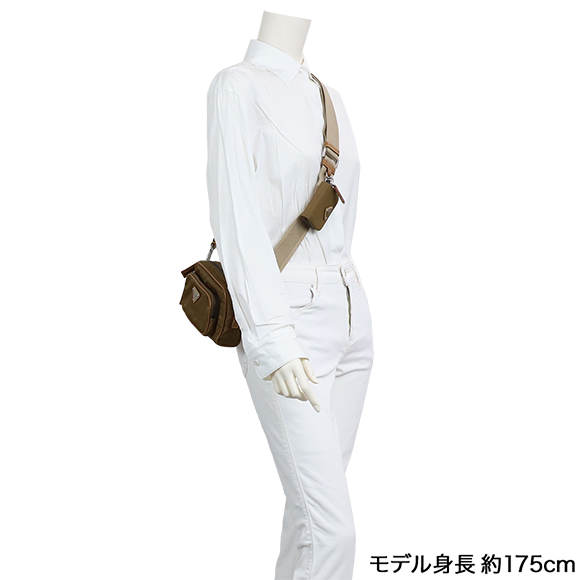 Re-Nylonショルダーバッグ