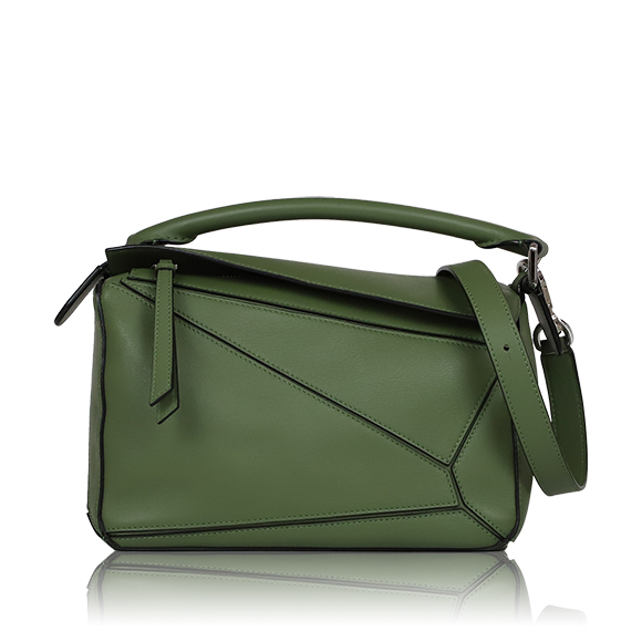 LOEWE パズルバッグ 24&nbsp;x15&nbsp;x10cm(幅&nbsp;x 高さ&nbsp;x マチ)