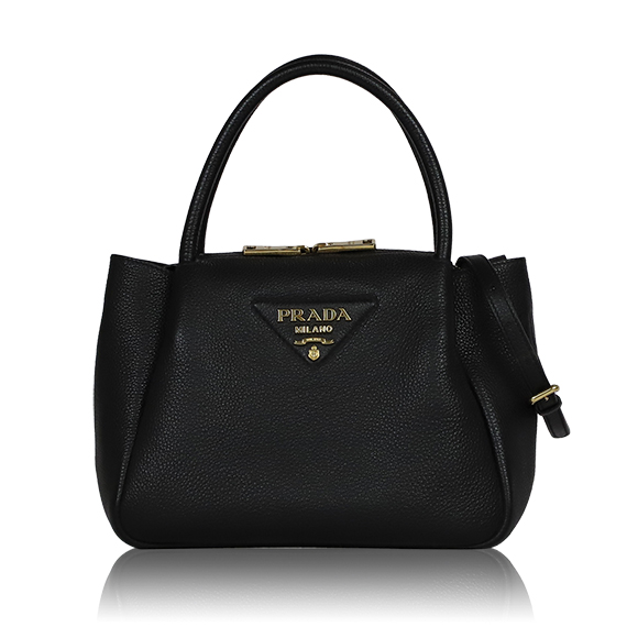 PRADA スモールレザーバッグ 23&nbsp;x18&nbsp;x12cm(幅&nbsp;x 高さ&nbsp;x マチ)