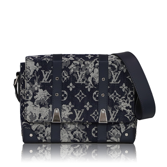 LOUIS VUITTON トランクメッセンジャーPM 