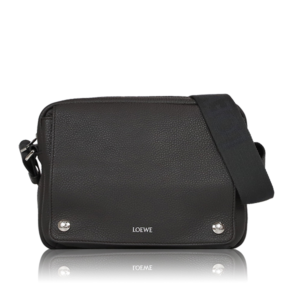 LOEWE ペブルメッセンジャーバッグミディアム 23&nbsp;x18&nbsp;x6cm(幅&nbsp;x 高さ&nbsp;x マチ)