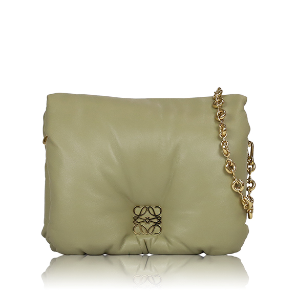 LOEWE パファーゴヤバッグ 22&nbsp;x18&nbsp;x7cm(幅&nbsp;x 高さ&nbsp;x マチ)