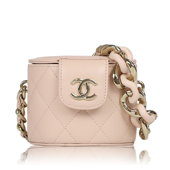 CHANEL（シャネル）チェーンショルダーバッグ