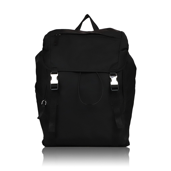 PRADA バックパック 29&nbsp;x45&nbsp;x14cm(幅&nbsp;x 高さ&nbsp;x マチ)