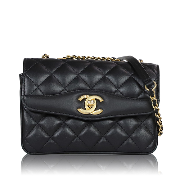 CHANEL（シャネル）チェーンショルダーバッグ