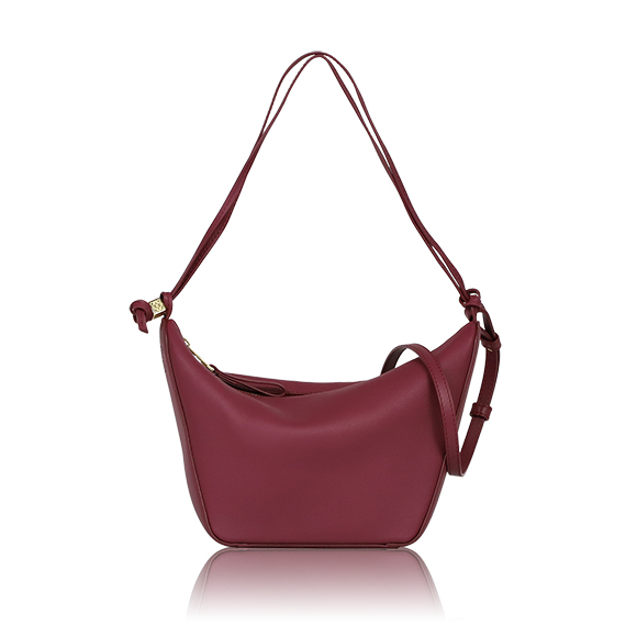 LOEWE（ロエベ）ハンモックホーボーバッグミニ