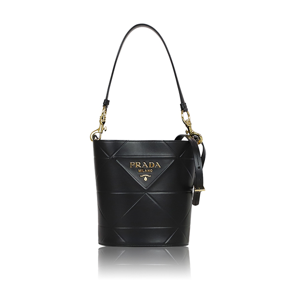 PRADA 2WAYバッグ 18&nbsp;x22&nbsp;x15cm(幅&nbsp;x 高さ&nbsp;x マチ)