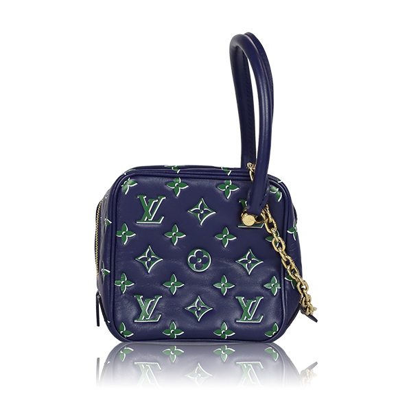 LOUIS VUITTON（ルイ・ヴィトン）スクエアバッグ