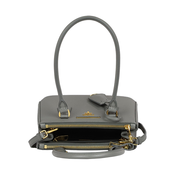 PRADA（プラダ）ガレリア