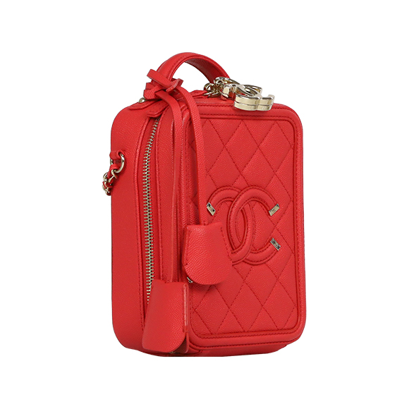 CHANEL（シャネル）チェーンショルダーバッグ