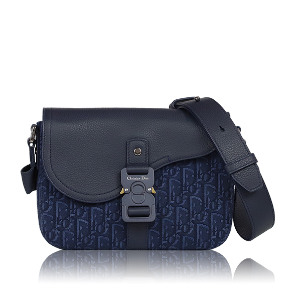 Dior サドルフラップ付きメッセンジャーバッグスモール 23&nbsp;x17&nbsp;x6cm(幅&nbsp;x 高さ&nbsp;x マチ)