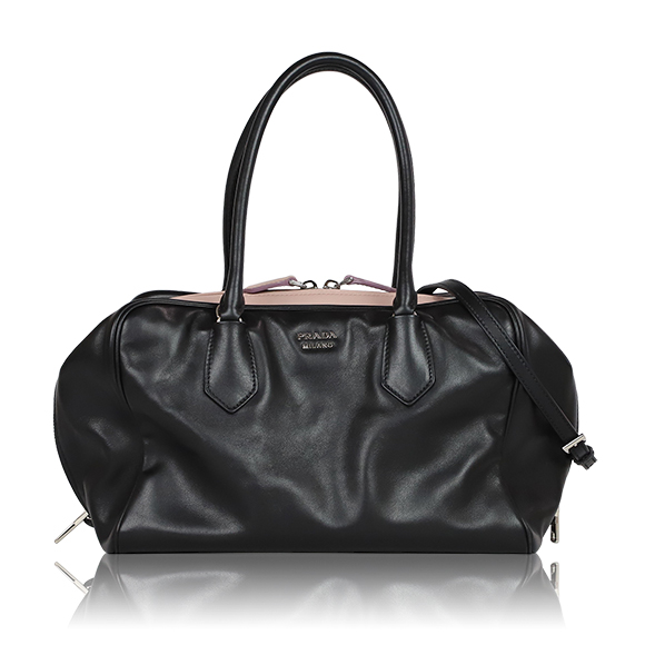 PRADA インサイドバッグ 30&nbsp;x20&nbsp;x16cm(幅&nbsp;x 高さ&nbsp;x マチ)