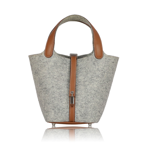 HERMES ピコタンロックPM 18&nbsp;x18&nbsp;x13cm(幅&nbsp;x 高さ&nbsp;x マチ)