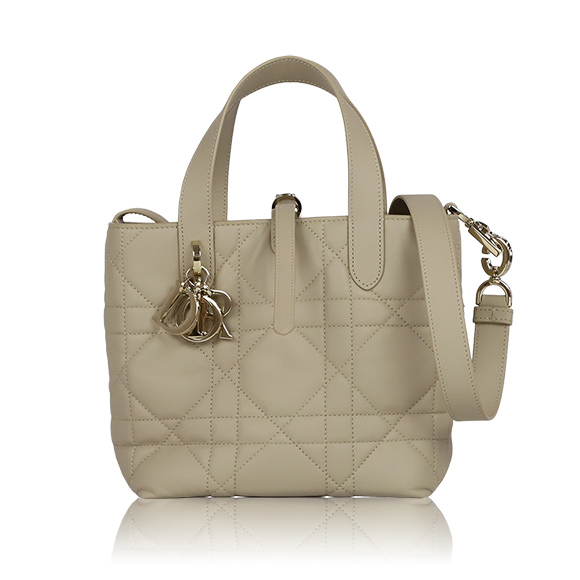 Dior トゥジュールバーティカルトートバッグスモール 18&nbsp;x18&nbsp;x12cm(幅&nbsp;x 高さ&nbsp;x マチ)