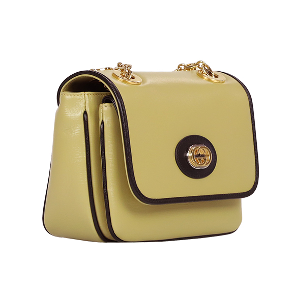 GUCCI（グッチ）インターロッキングG チェーンショルダー
