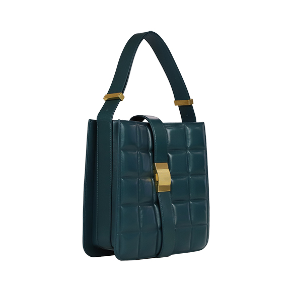BOTTEGA VENETA（ボッテガ・ヴェネタ）マリー