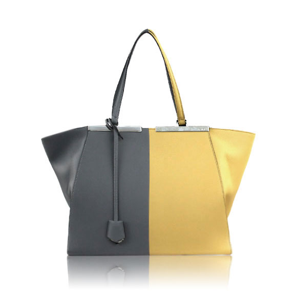 FENDI トロワジュール 35 x28 x16cm(幅 x 高さ x マチ)