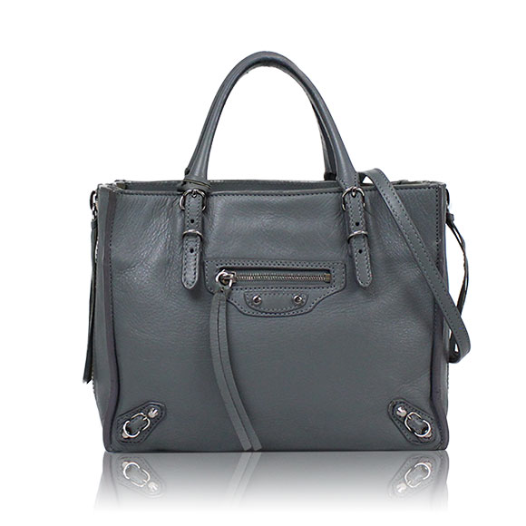 BALENCIAGA ミニペーパー 22&nbsp;x 17&nbsp;x 10cm(幅&nbsp;x 高さ&nbsp;x マチ)