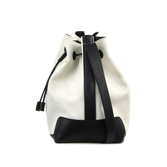 ネイビーバケット