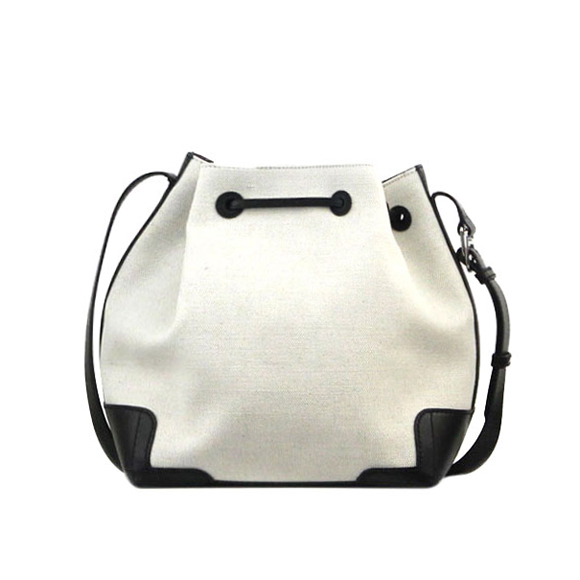 ネイビーバケット