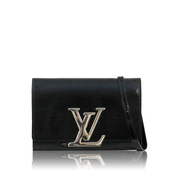 LOUIS VUITTON ポシェットルイーズPM 