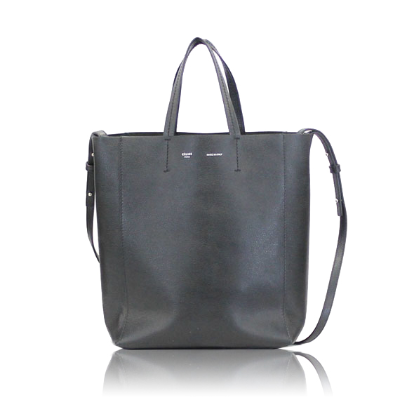 CELINE バーティカルカバ 23&nbsp;x27&nbsp;x10cm(幅&nbsp;x 高さ&nbsp;x マチ)