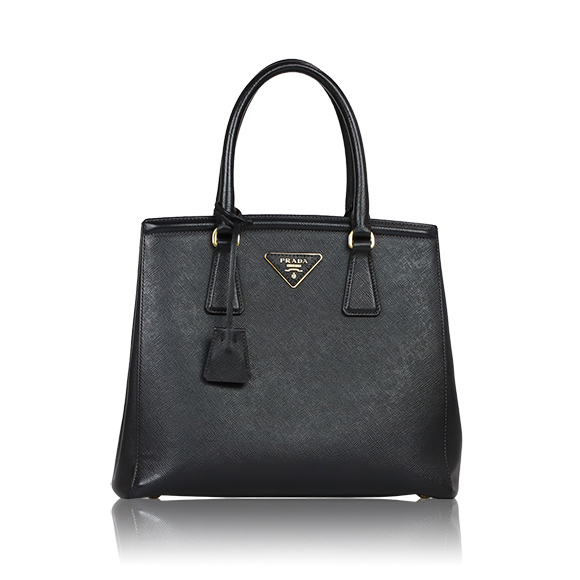 PRADA サフィアーノ 27&nbsp;x24&nbsp;x9cm(幅&nbsp;x 高さ&nbsp;x マチ)
