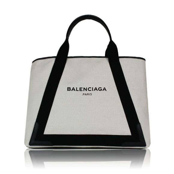 BALENCIAGA（バレンシアガ）｜海外ブランドの人気＆最新バッグ