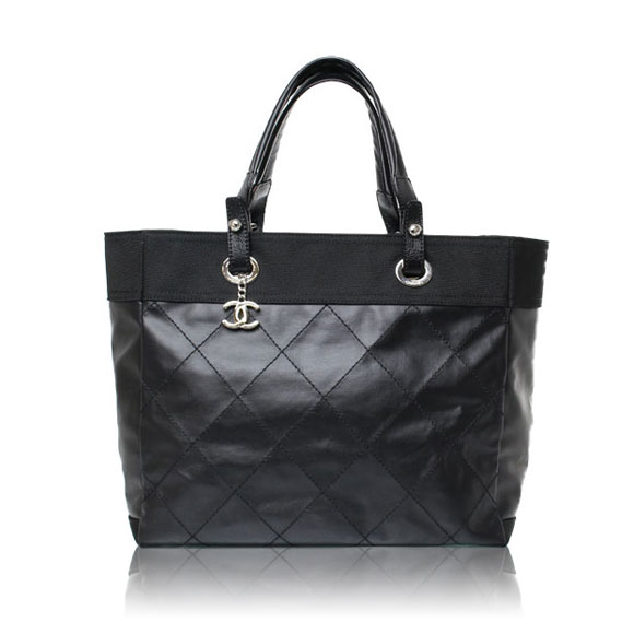 CHANEL パリビアリッツ 35cm
30cm
14cm(幅 x 高さ x マチ)